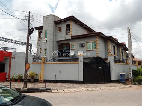 For Sale Bedroom Penthouse Duplex With A Room Bq And A Big Shop In