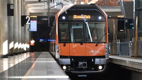 Sydney Trains To Roll Out New Waratah Trains On T8 And T2 Lines In