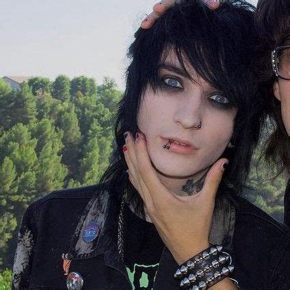 Johnnie And Jake Matching Icons 2 2 In 2024 Johnnie Guilbert Cute Emo Guys Hot Emo Guy