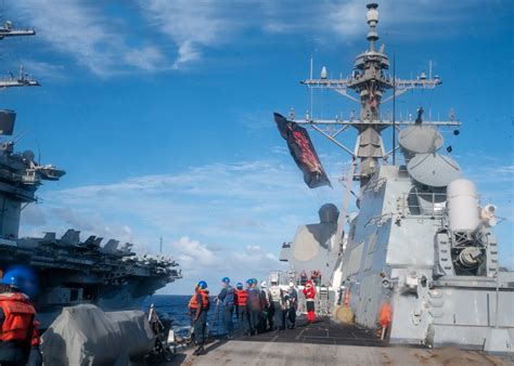 Dvids Images Uss Carl Vinson Conducts A Fueling At Sea With Uss