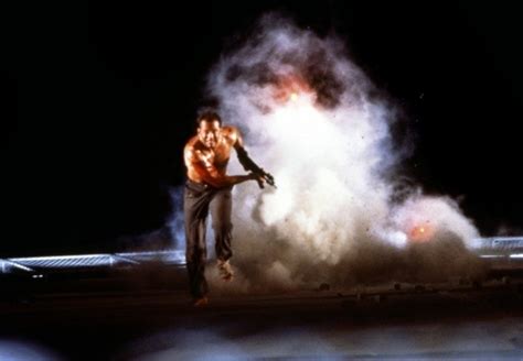 Крепкий орешек (Die Hard), фильм 1988 - кадры, трейлеры, смотреть ...
