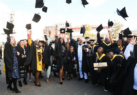 University Of Suffolk Kicks Off Week Of Graduation Ceremonies Suffolk