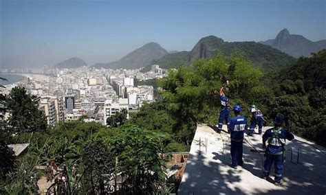 Choque De Ordem Derruba Constru Es Irregulares Na Babil Nia Jornal O