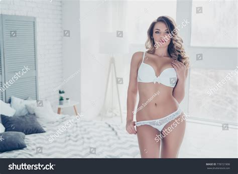Surprised Girl Nude Over Royalty Free Licensable Stock Photos Shutterstock
