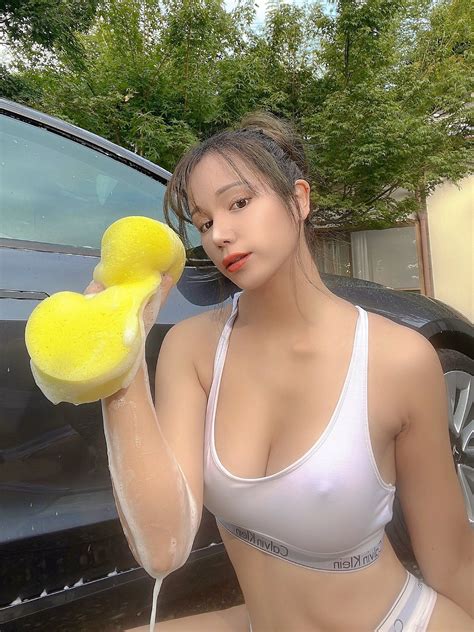 TW Pornstars 2 pic Naomiii Twitter 洗車サービス始めました Car wash service