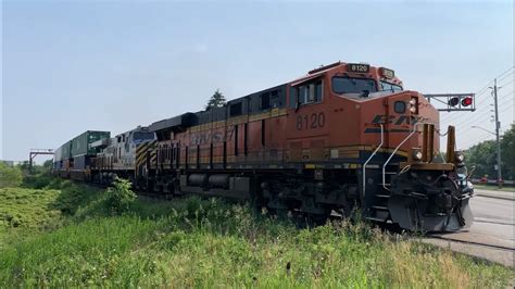 BNSF LEADER IN CANADA Ex Citirail BNSF 8120 And CN 3932 Lead 122