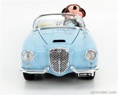 BURAGO 2104 Echelle 1 18 WALT DISNEY LANCIA AURELIA B24 SPIDER DI