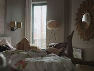 Naked Émilie Leclerc in Cheval Serpent