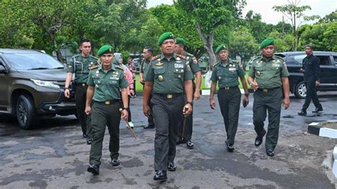 Jelang Tahun Pemilu Pangdam V Brawijaya Imbau Para Prajurit Tetap Jaga