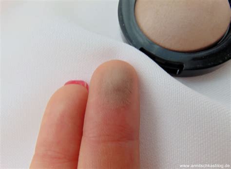 Essence I Love Nude Lidschatten Lacke Und Gloss Annitschkas Blog