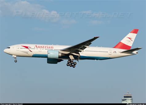 Oe Lpb Austrian Airlines Boeing Z Er Photo By Martin Oswald Id