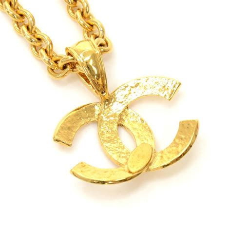 Chanel Vintage Chanel Gold Tone CC Logo Pendant Necklace