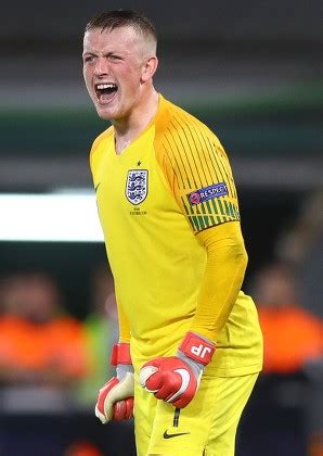 England Goalkeeper Jordan Pickford Shouts Editorial Stock Photo - Stock ...