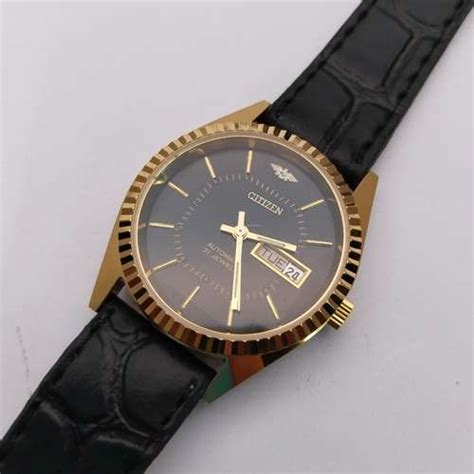 Citizen Automatic Beautiful Wrist Watch AZ-1505