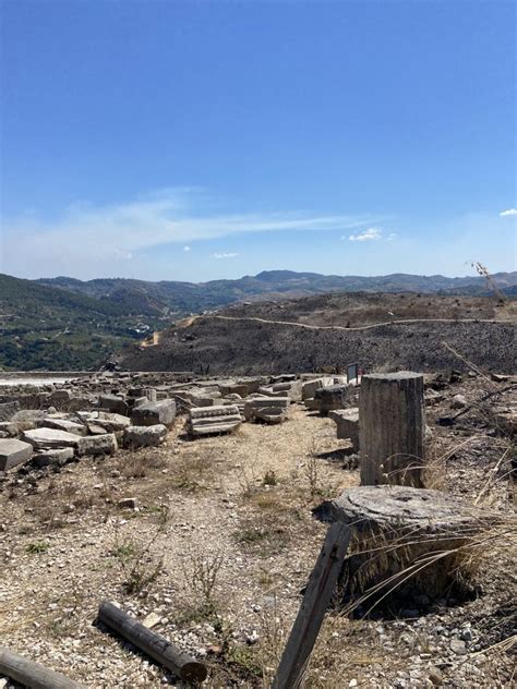 Sicilia Archeologica Segesta Selinunte E Isola Di Mozia Art A Part