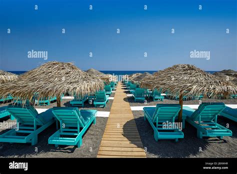 Perissa Beach, Santorini, Greece Stock Photo - Alamy