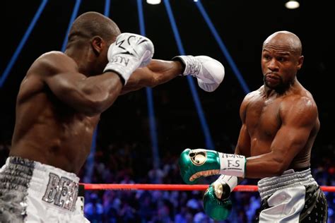 Boxing Training Tips Learn Floyd Mayweathers Offensive Defense