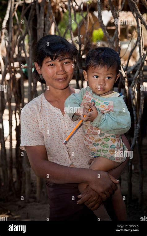 Myanmar Burma Mother And Child Village Near Bagan Stock Photo Alamy