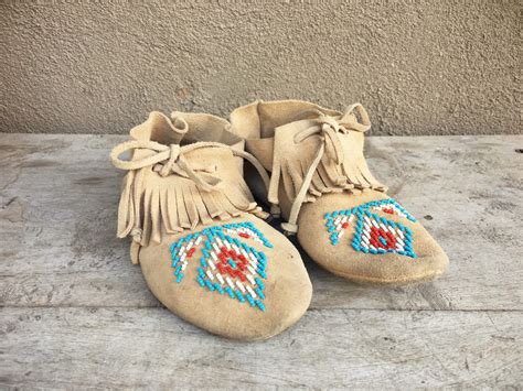 Vintage beaded moccasins Women Size 6.5 to 7 suede leather, fringe ...