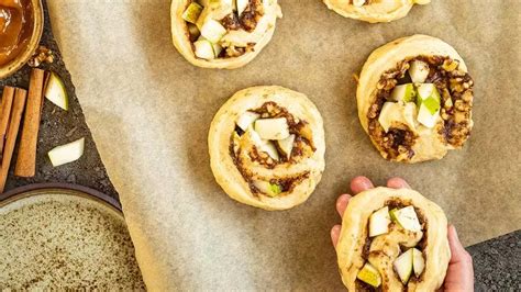 Rollitos De Canela Con Pera Y Nueces Kikkoman