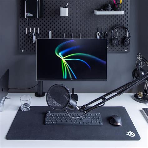 Sticking With A Color Palette For Your Desk Setup Can Make Your