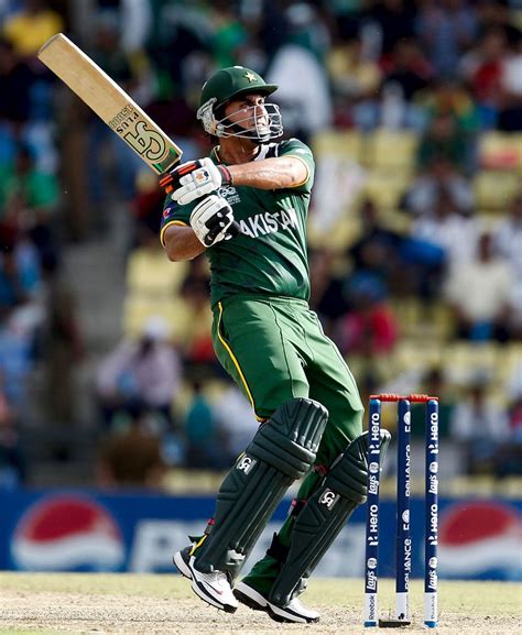 Nasir Jamshed Struck Four Sixes His 27 Ball Fifty ESPNcricinfo