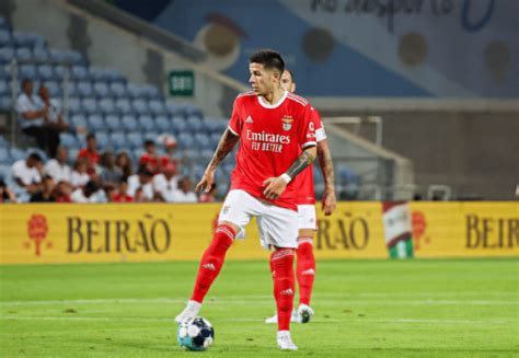 Video El Golazo De Enzo Fernández En Su Debut Oficial En Benfica Soy Del Millo