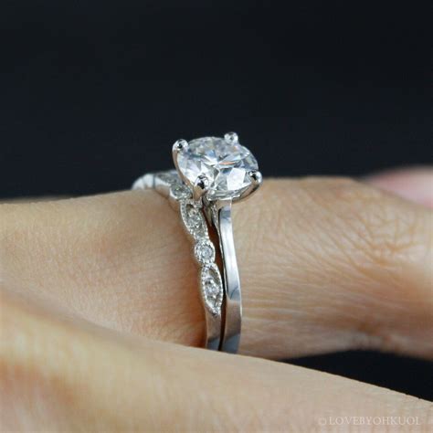 Forever One Round Brilliant Cut Moissanite Solitaire Etsy