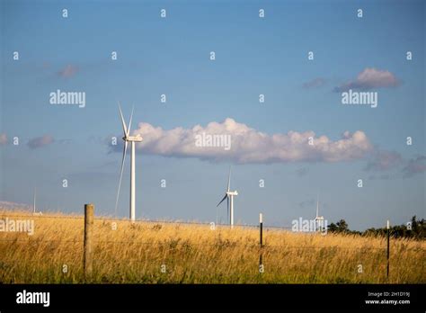 Oneill Nebraska Us July 22 2019 Wind Farm In Nebraska Farm Land Wind Power Turbine Up Close