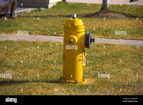 Yellow Fire Hydrant Shadow Hi Res Stock Photography And Images Alamy