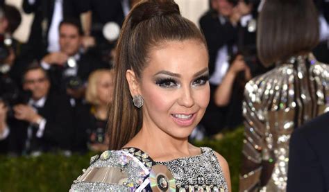 Thalía declarada como diosa del bikini a sus 45 años