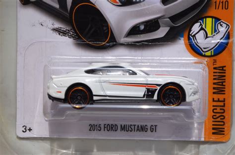 Mustang Fan Peru Ford Mustang GT Hot Wheels