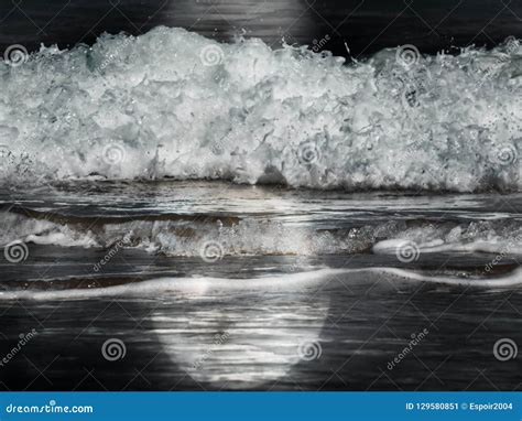 Reflection of the Moon in the Waves of the Ocean Stock Image - Image of ...