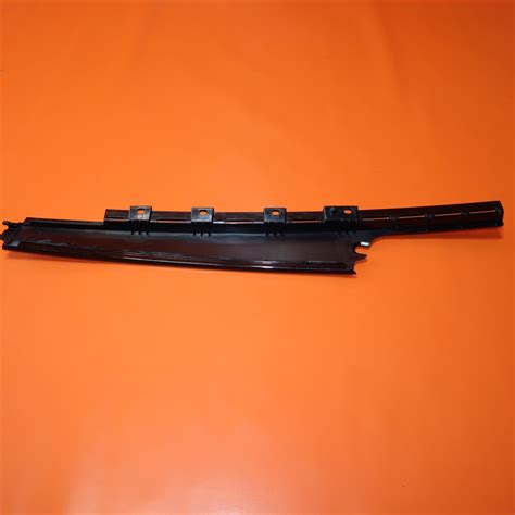 Range Rover Sport Door Molding Left Front Lr