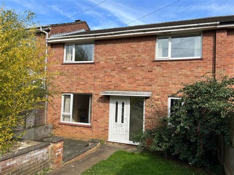 3 Bed Terraced House To Rent In Thames Road Grantham Ng31 £850 Pcm