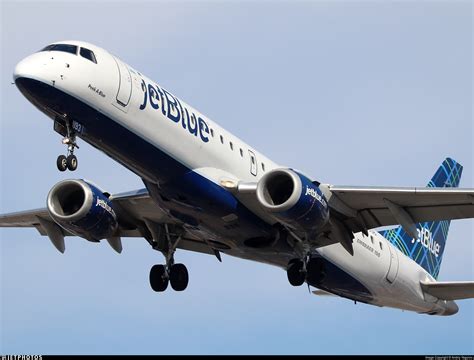 N193JB Embraer 190 100IGW JetBlue Airways Andriy Yegorov JetPhotos