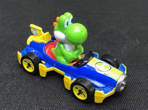 HOT WHEELS MACH 8 Nintendo Collectable Scale 1 64 EUR 4 24 PicClick FR