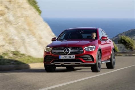 Video Mercedes Benz Glc Coupe Vs Bmw X Top Speed