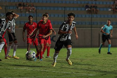 Atlético E Athletico Empatam Ida Das Quartas Da Copa Br Sub 17jogada 10