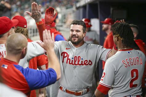 Kyle Schwarber is Nearing a Major Philadelphia Phillies Home Run ...