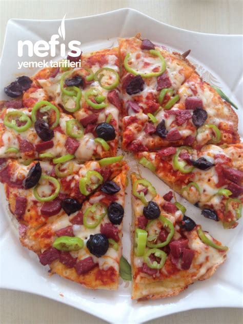 Tavada Pizza Nefis Yemek Tarifleri 5833906