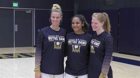 Notre Dame Womens Basketball Reconstruction 3 Point Play Insidendsports