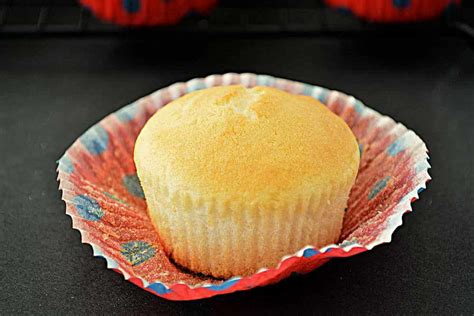 Perfect Eggless Vanilla Cupcakes Tested Andtried Eggless Vanilla Cupcake