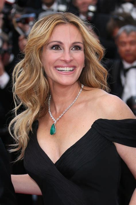 Julia Roberts Beauty Look Indimenticabili A Confronto Per Celebrare