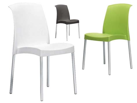 Jenny Stuhl aus Polypropylen