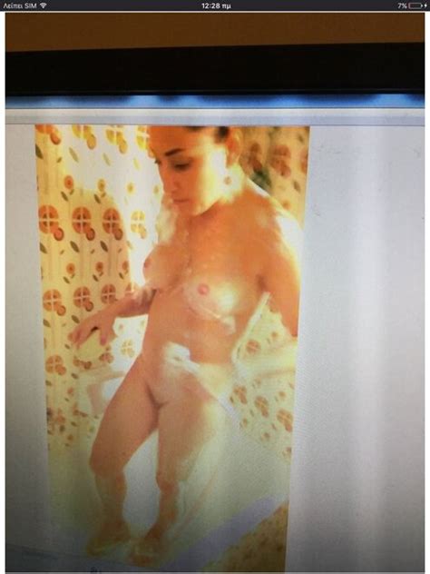 Armenian Wife Brunette Slut Armenian Brunette Slut 13 Porn Pic