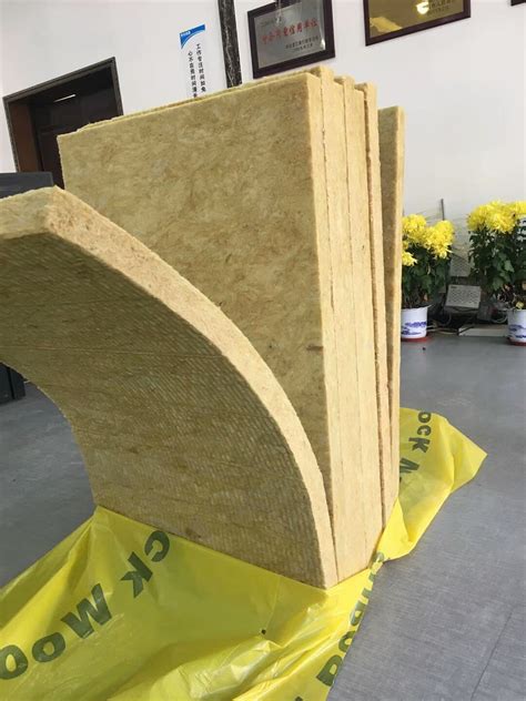 Sound Proof Waterproof Rock Wool Insulation Panel 200mm Cavity Wall Insulation Board Resin