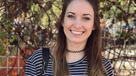 Bewegend Diese Frau hat keine Vagina und kämpft für eine OP