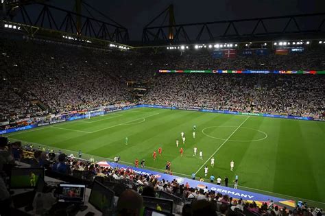 Nationalmannschaft Deutschland gegen Dänemark Spiel wegen Gewitter