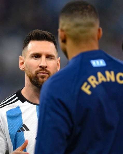 Mbappe And Messi World Cupworld Cup Finalmessi With World Cup France